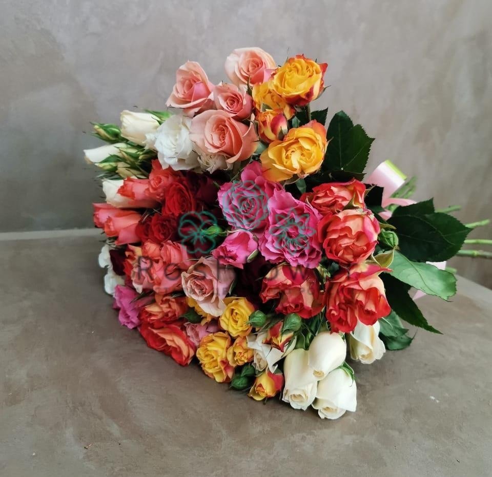 Букет цветов из: Розы в Нижнекабанской