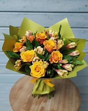 Букет цветов из:  Альстромерии и Розы в Нижнекабанской