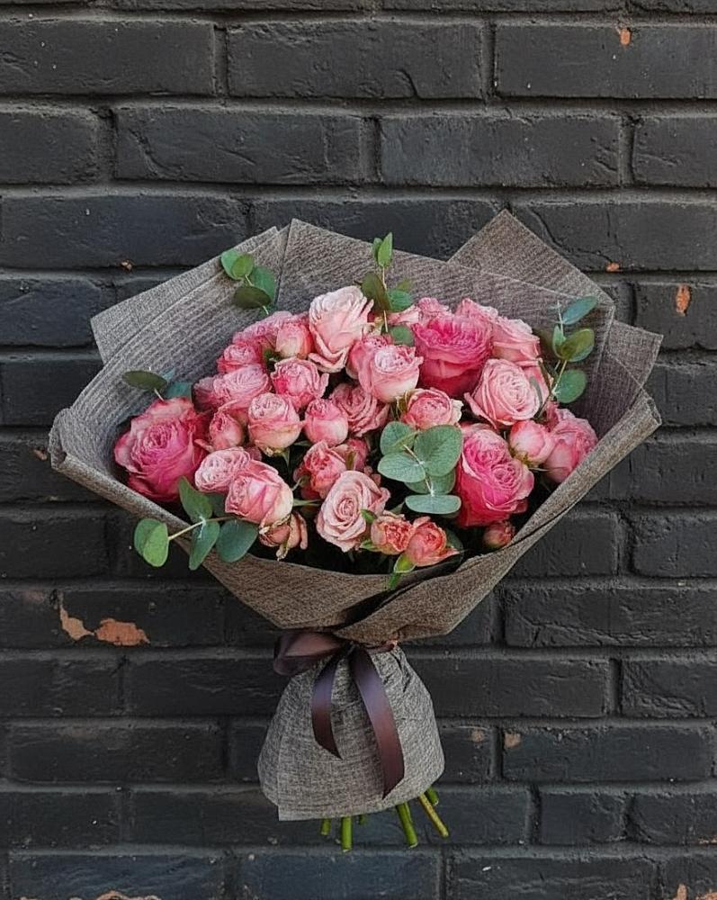 Букет цветов из: Розы в Нижнекабанской