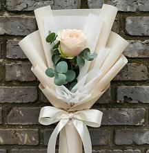 Букет цветов из:  Розы в Нижнекабанской