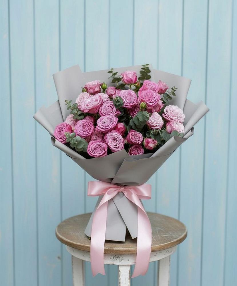 Букет цветов из: Розы в Нижнекабанской