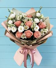 Букет цветов из:  Розы, Альстромерии и Лизиантусы #REPLACE_PRED# Нижнекабанской