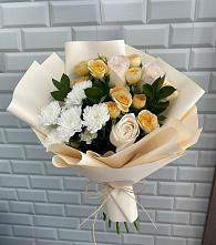 Букет цветов из:  Розы и Хризантемы в Нижнекабанской