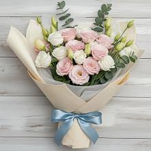 Букет цветов из:  Лизиантусы #REPLACE_PRED# Нижнекабанской