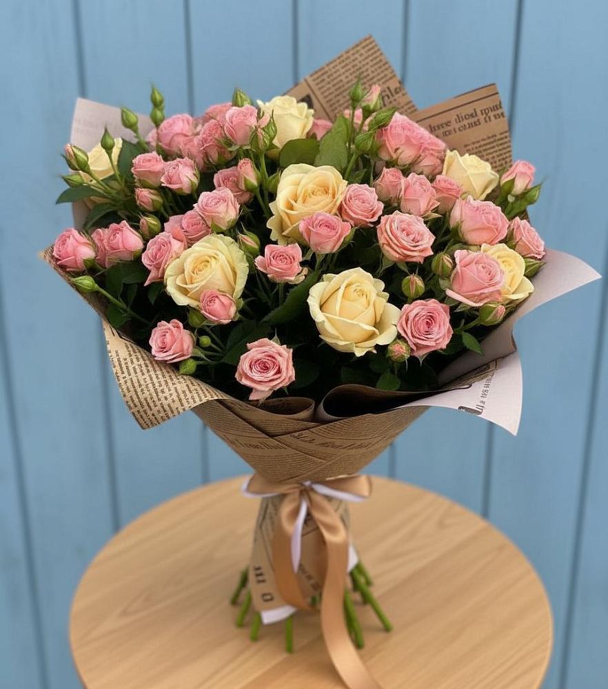 Букет цветов из: Розы в Нижнекабанской