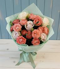 Букет цветов из:  Розы #REPLACE_PRED# Нижнекабанской