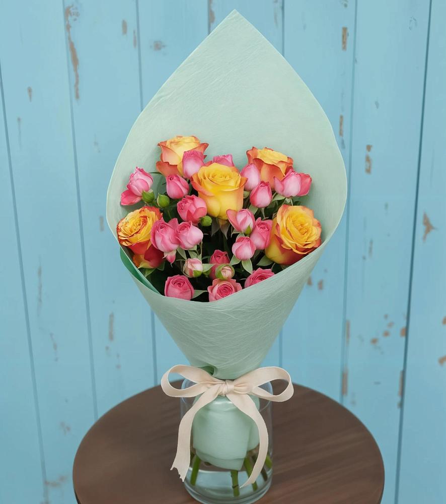 Букет цветов из: Розы в Нижнекабанской