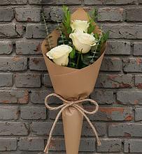 Букет цветов из:  Розы в Нижнекабанской