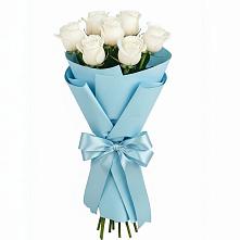 Букет 7 белых роз Проуд в Нижнекабанской