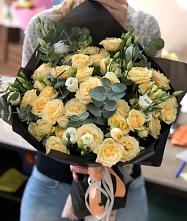 Букет цветов из:  Розы и Лизиантусы #REPLACE_PRED# Нижнекабанской
