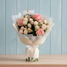 Букет цветов из:  Розы в Нижнекабанской